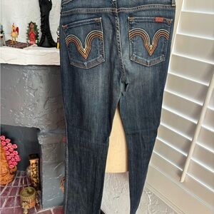 Beautiful 7for all  mankind jeans.